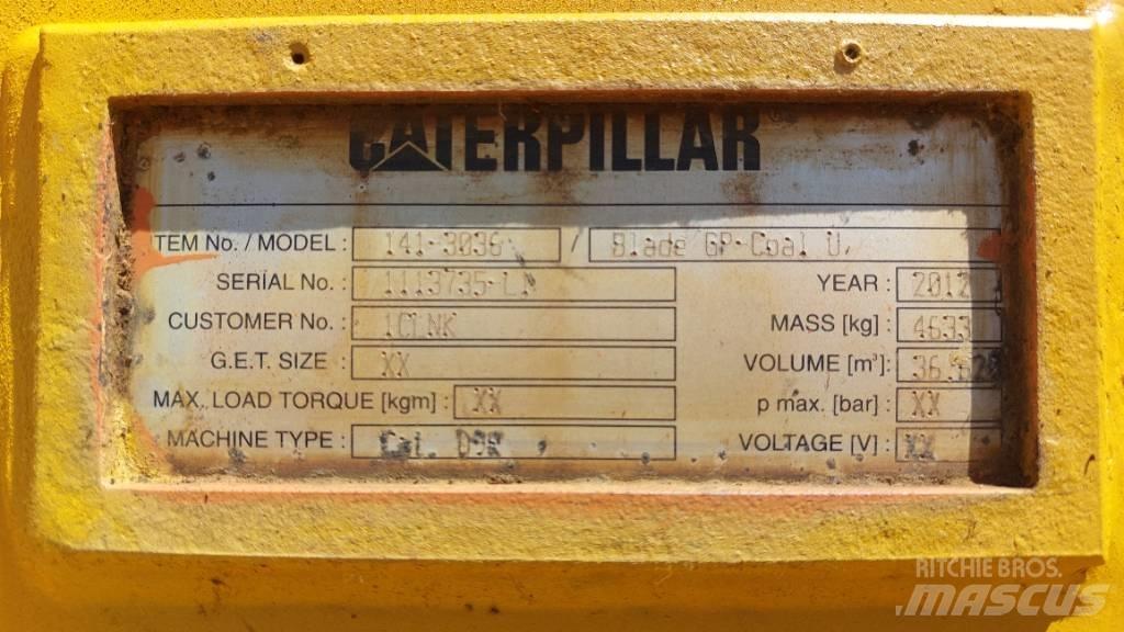 CAT D9T Buldožerji goseničarji