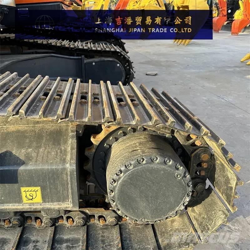 Doosan DX 300 Bagri goseničarji