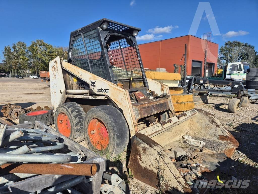 Bobcat 743 Skid steer mini nakladalci