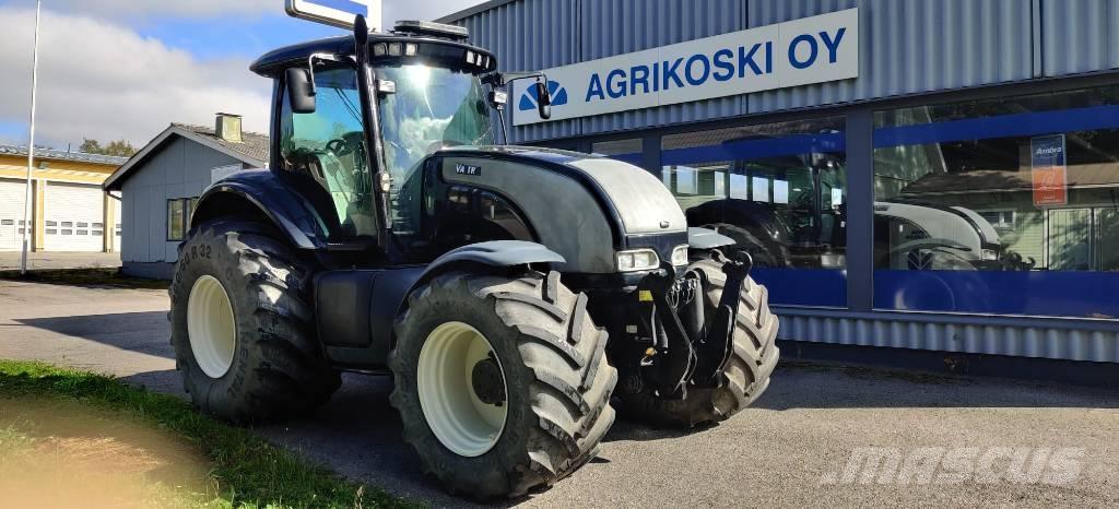 Valtra S 260 Traktorji