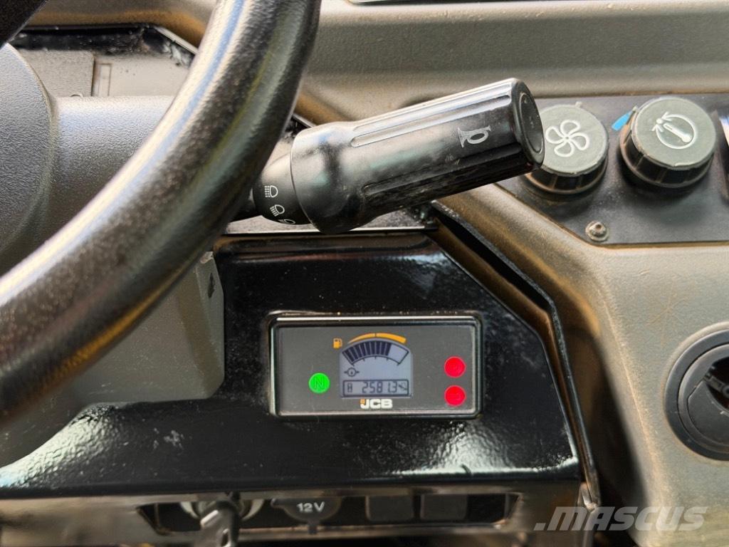 JCB 6 ST Ne cestni demperji