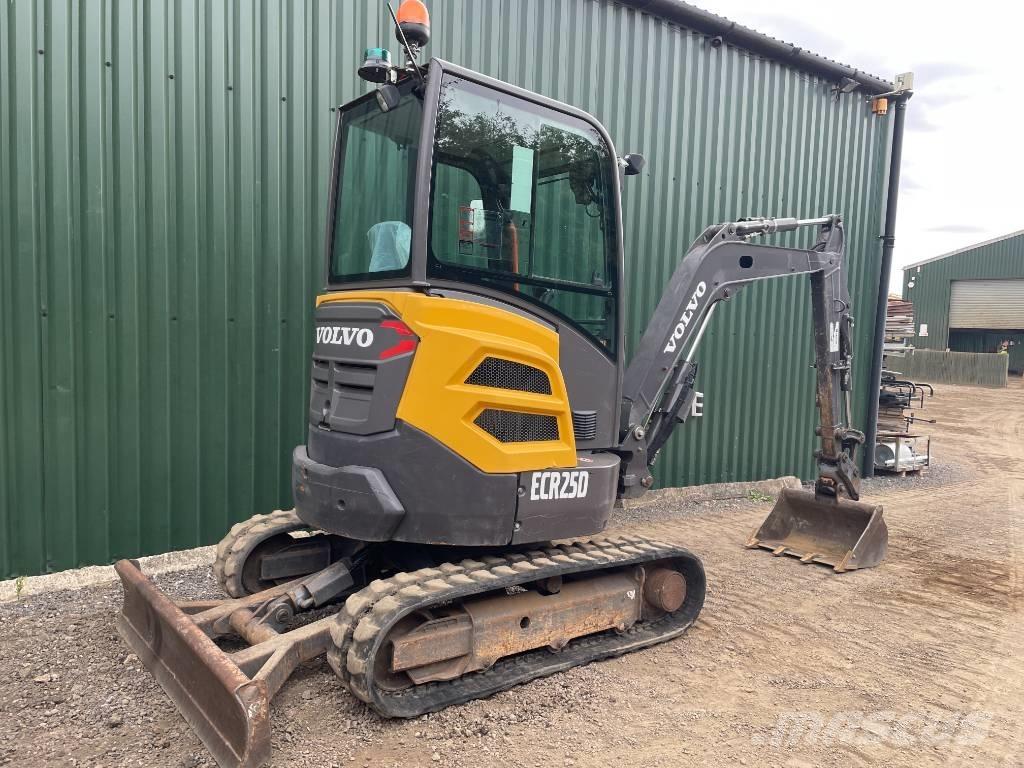 Volvo ECR 25 D Mini bagri <7t