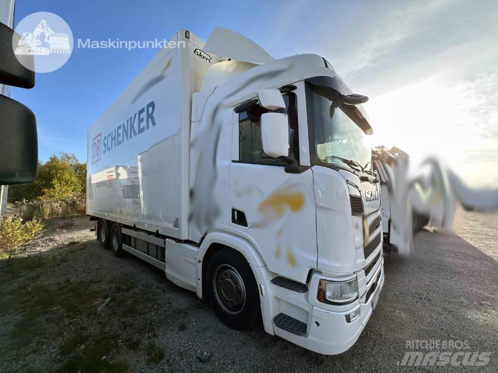 Scania R 580 Tovornjaki zabojniki