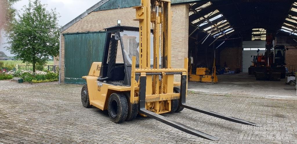 CAT 12000 KG Dizelski viličarji