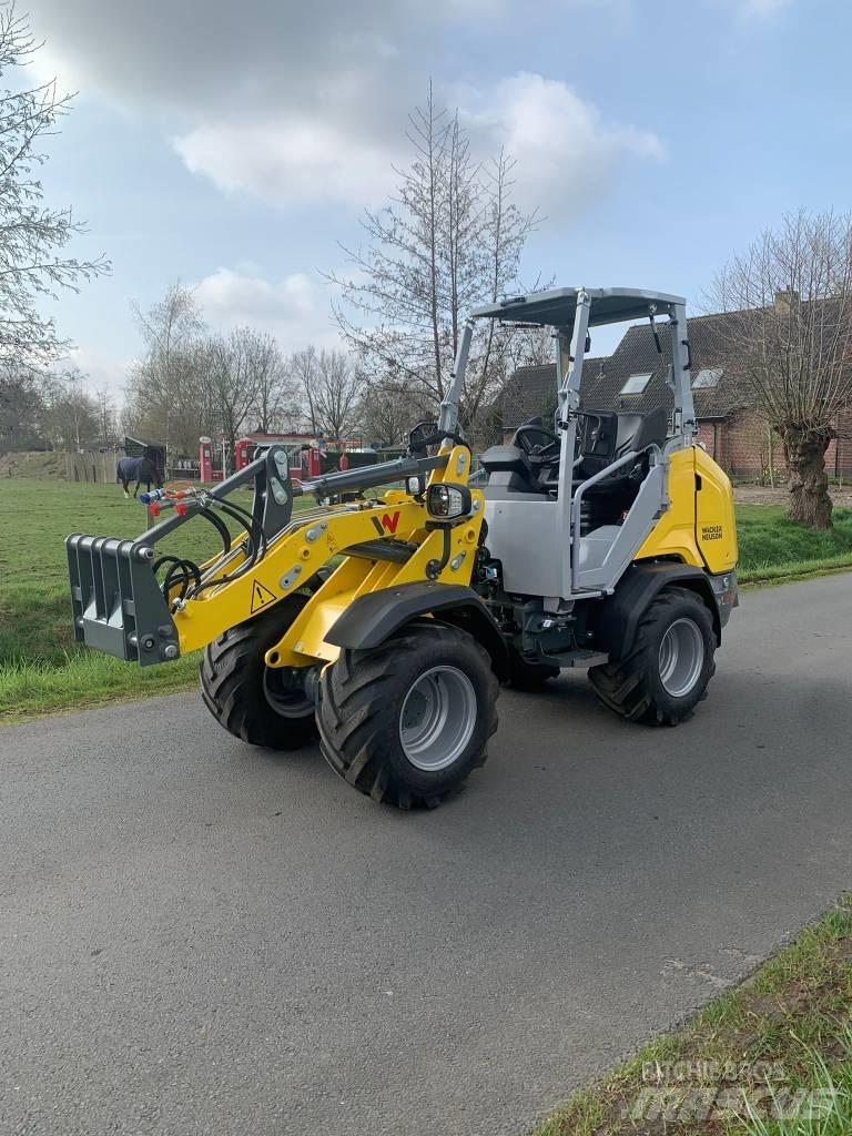 Wacker Neuson WL28 Kolesni nakladalci