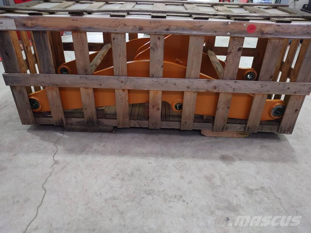 CASE 821G Boom in dipper roke