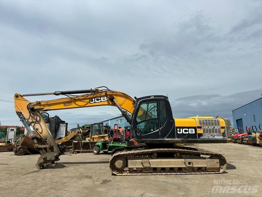 JCB JS 240 N LC Bagri goseničarji
