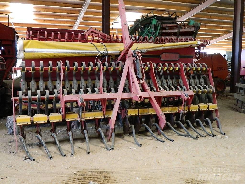Väderstad Rapid400C Sejalnice
