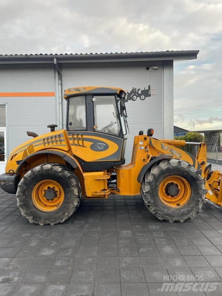 Venieri V763B Kolesni nakladalci