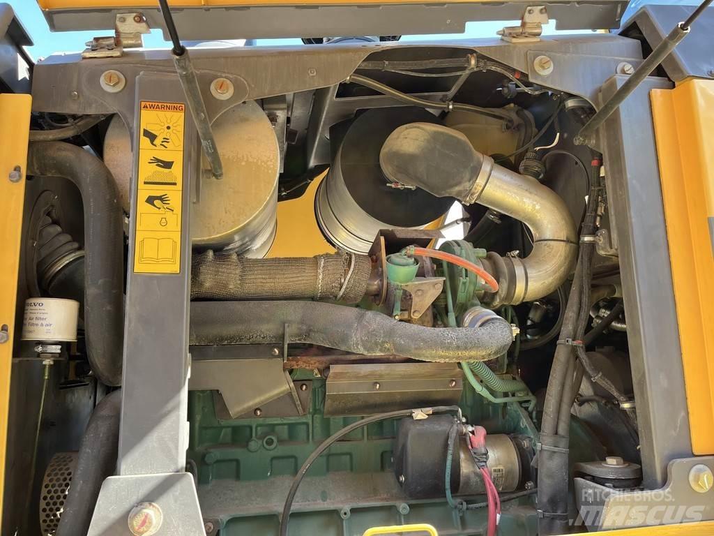 Volvo G 940 Grederji