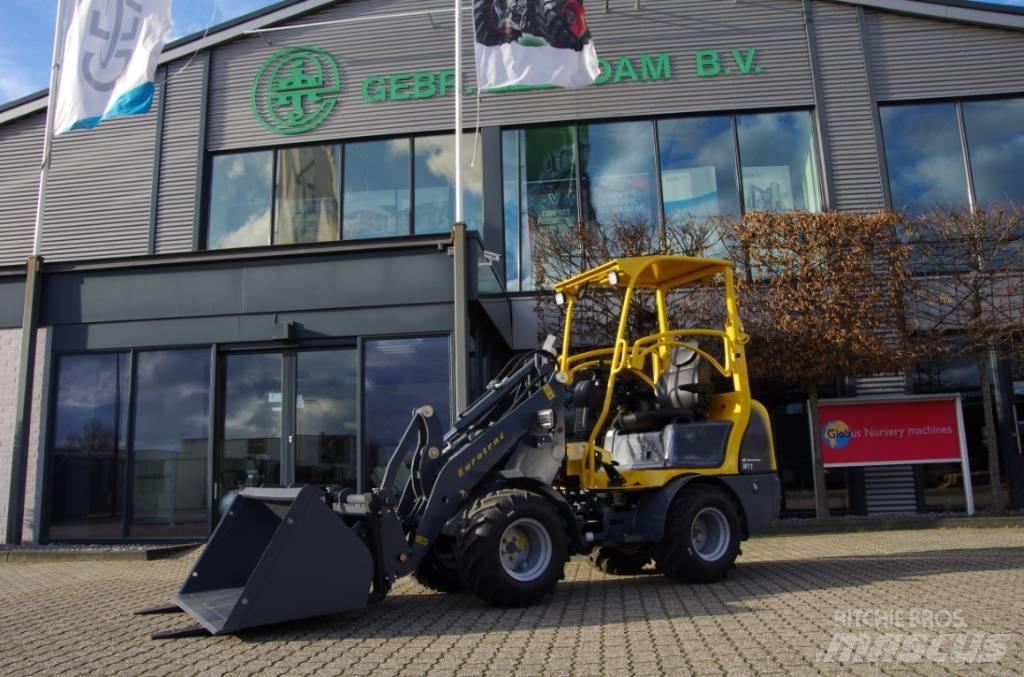 Eurotrac W11 Kolesni nakladalci