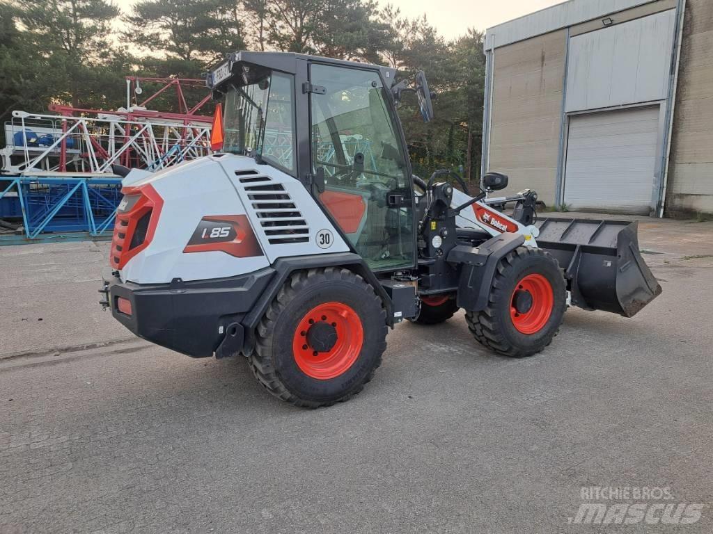 Bobcat L 85 Kolesni nakladalci