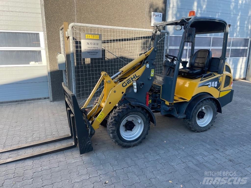 Gehl AL340 Mini nakladalci