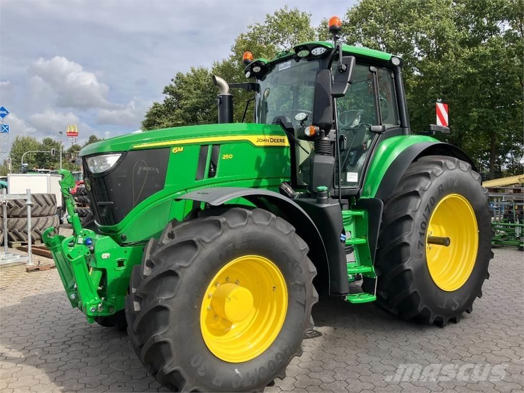 John Deere 6M250 Traktorji