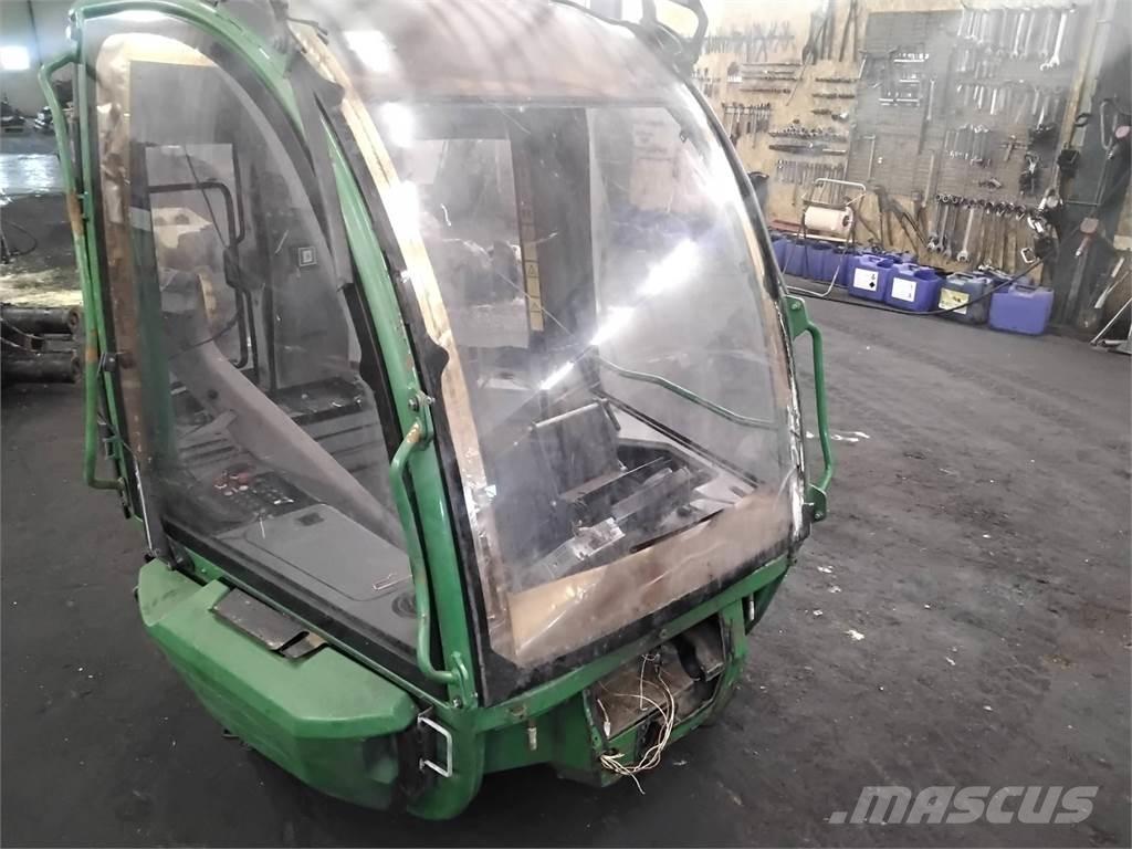 John Deere 1270E Kabine in notranjost