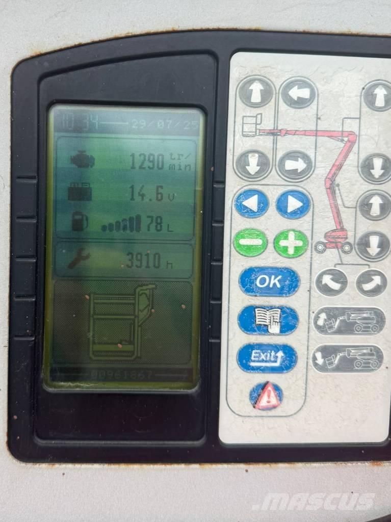 Manitou ATJ 200 Zglobne dvižne ploščadi