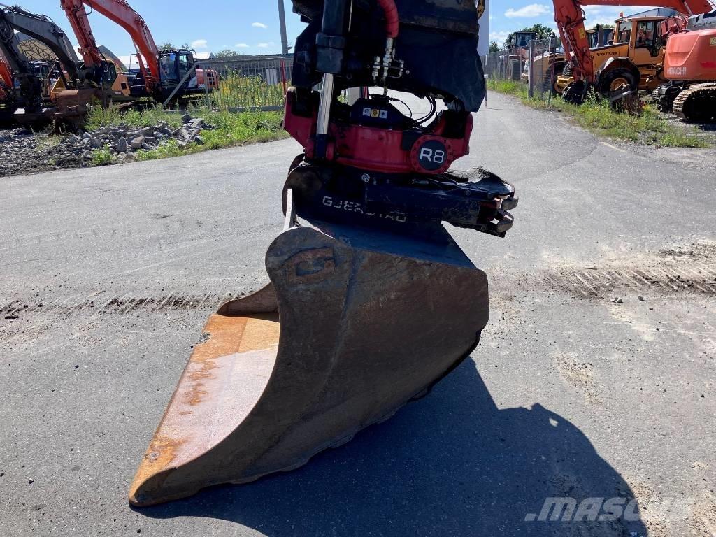 Hitachi ZX 300 LC-6 Bagri goseničarji