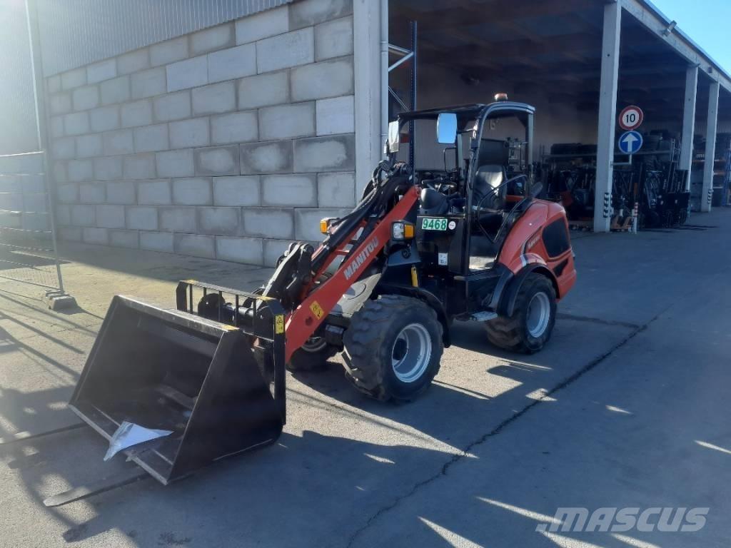 Manitou MLA 5-50 H Večnamenski nakladalci