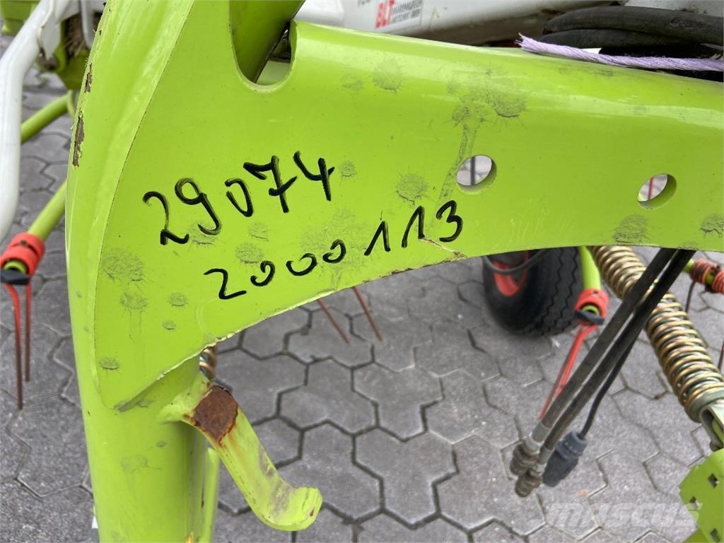 CLAAS Volto 900 Obračalniki in zgrabljalniki