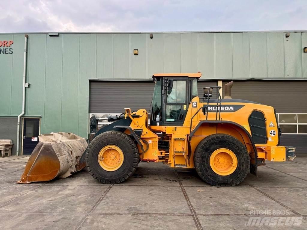 Hyundai HL960A Kolesni nakladalci