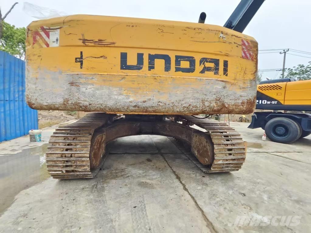 Hyundai R305LC Bagri goseničarji