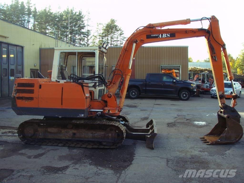 Takeuchi TB 68 S Mini bagri <7t