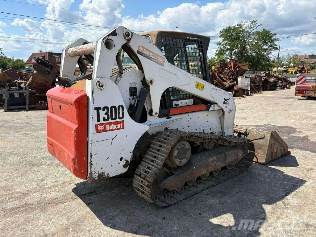 Bobcat T 300 Skid steer mini nakladalci