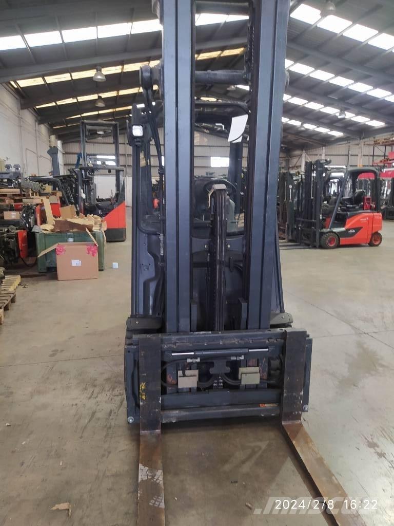 Linde E30/600 Električni viličarji