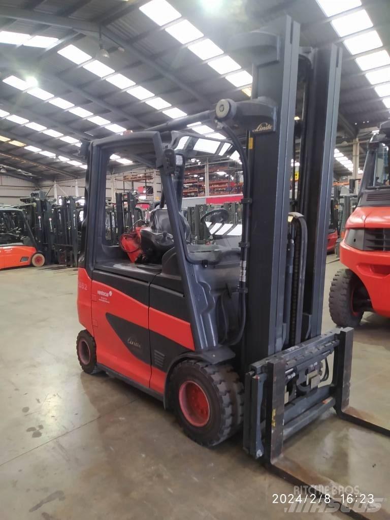 Linde E30/600 Električni viličarji