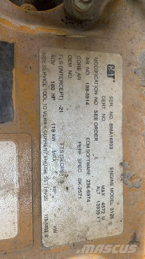 CAT 938G II NVT Kolesni nakladalci