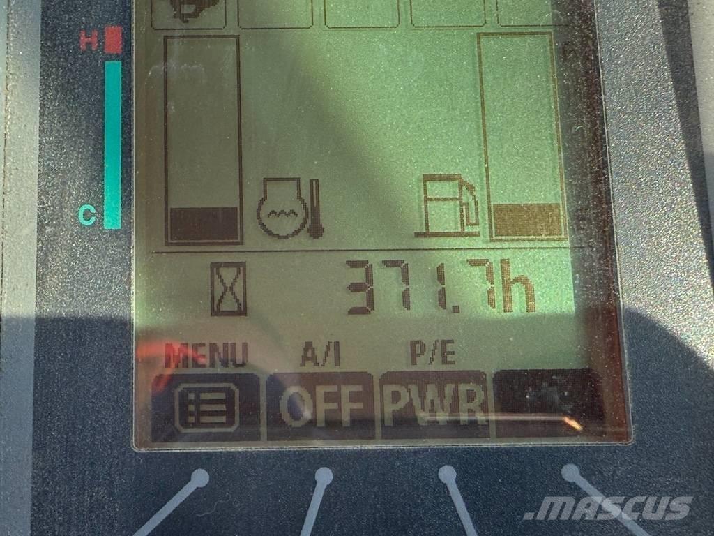 John Deere 30G Mini bagri <7t
