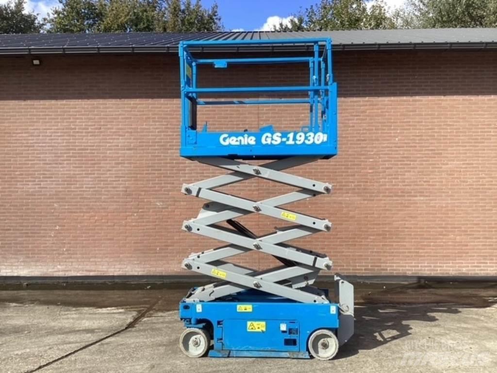 Genie GS1930 Škarjaste dvižne ploščadi