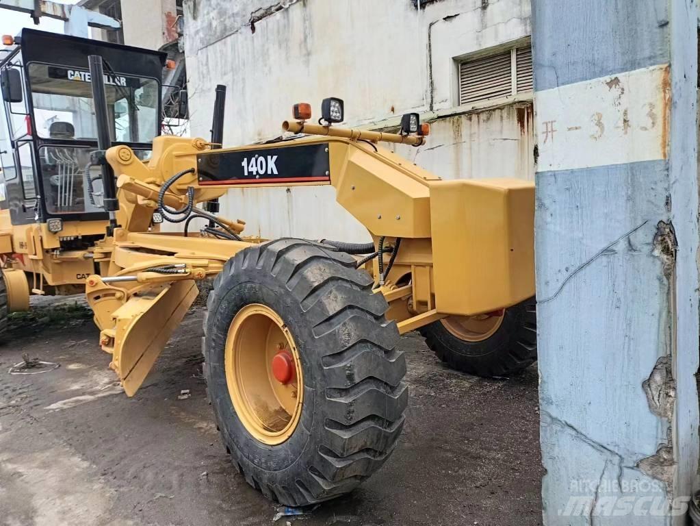 CAT 140 H Grederji