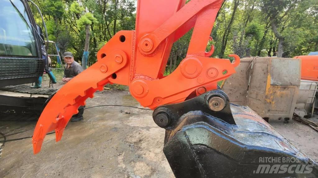 Hitachi ZX 120 Bagri goseničarji