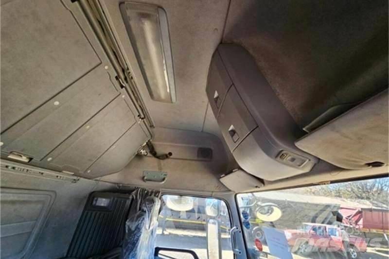 UD TRUCKS QUON Drugi tovornjaki