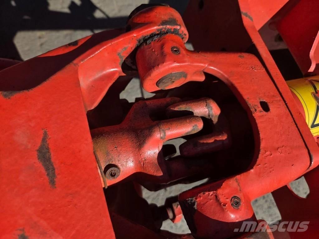 Kuhn GF 7601 MHO Obračalniki in zgrabljalniki
