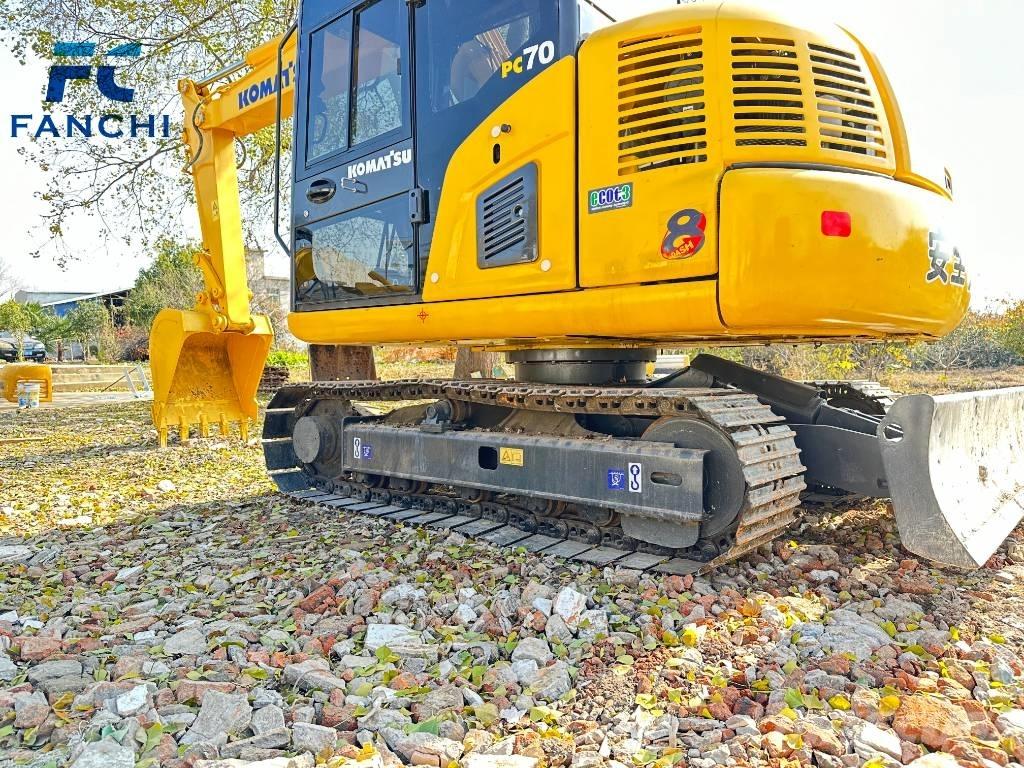 Komatsu PC 70 Bagri goseničarji