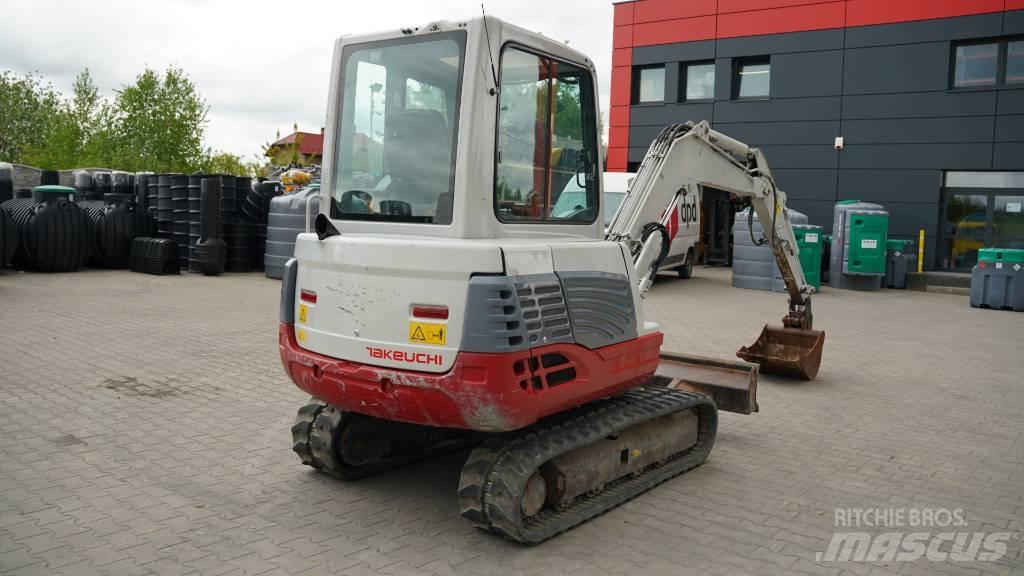 Takeuchi TB 235 Mini bagri <7t