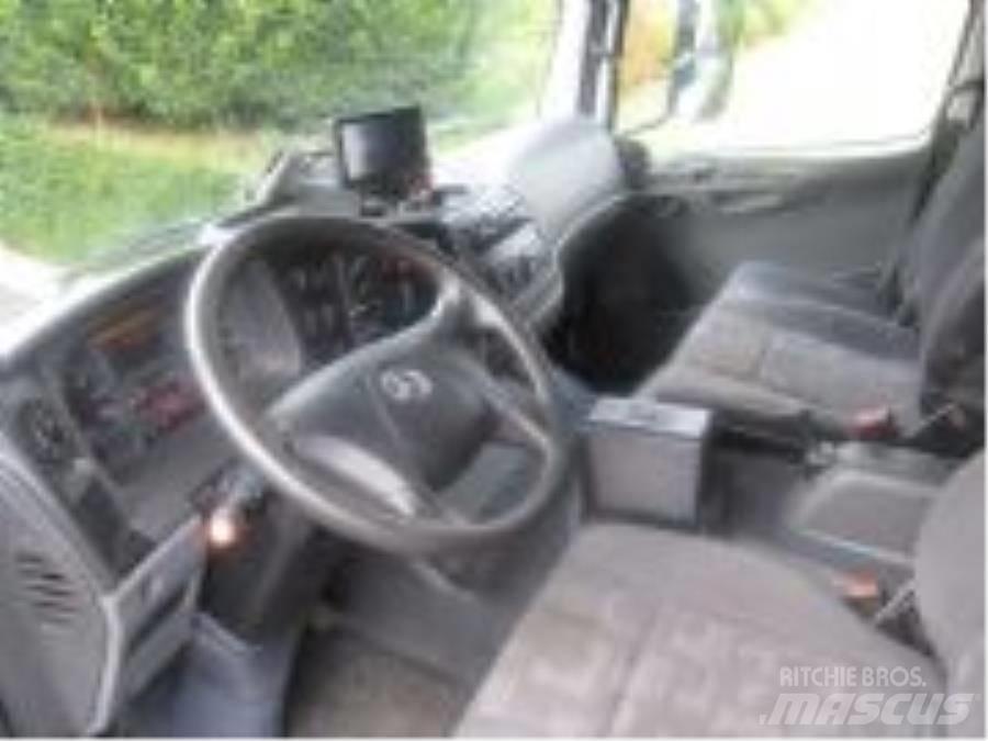Mercedes-Benz Axor Komunalni tovornjaki