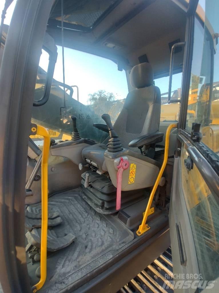Volvo EC380DL Bagri goseničarji