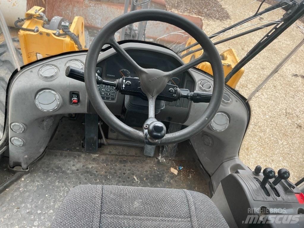 Volvo L 90 G Kolesni nakladalci