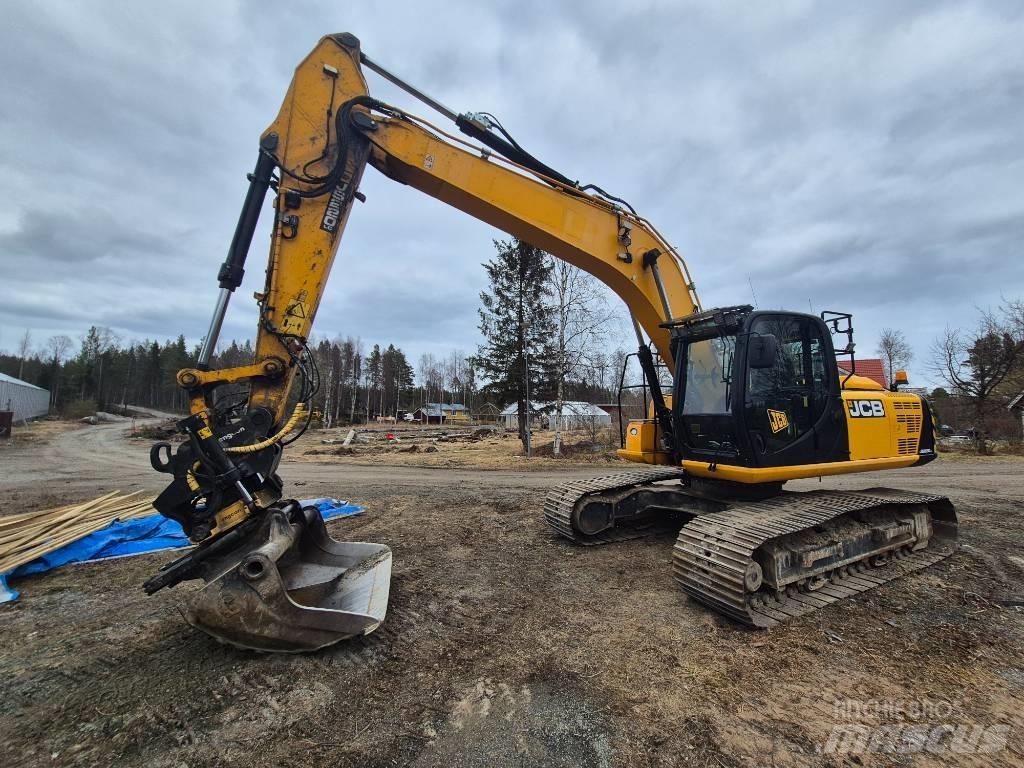 JCB 220 Bagri goseničarji