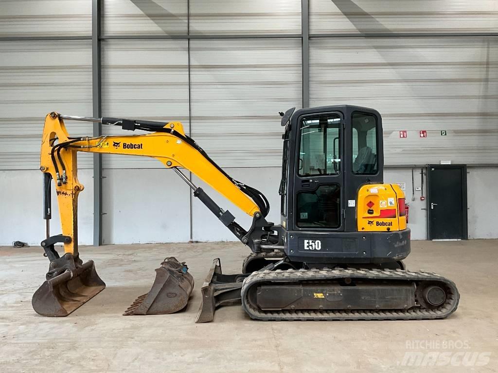 Bobcat E 50 Mini bagri <7t