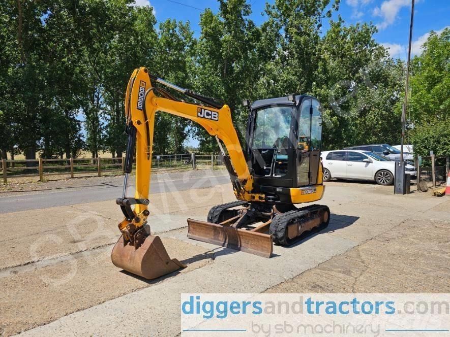 JCB 8026 CTS Mini bagri <7t