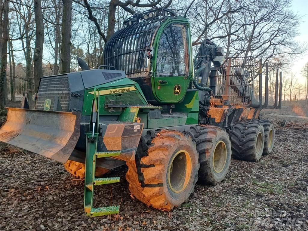 John Deere 1010 G Forwarderji
