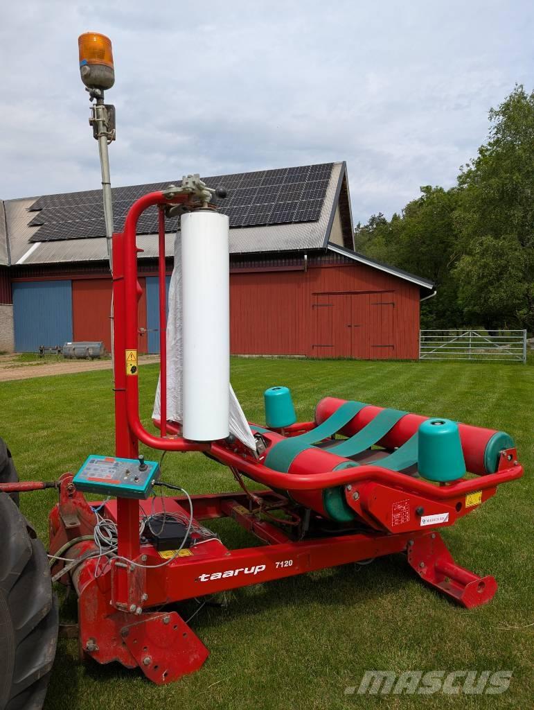 Kverneland 7120 Stroji za zavijanje