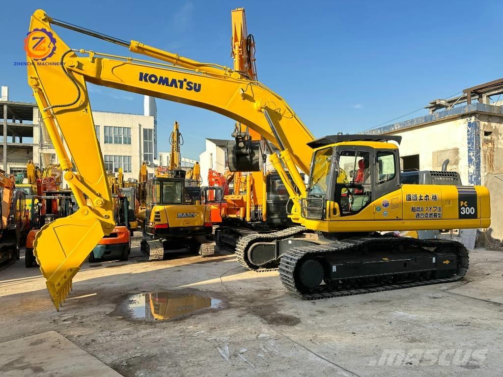 Komatsu PC 300 Bagri goseničarji