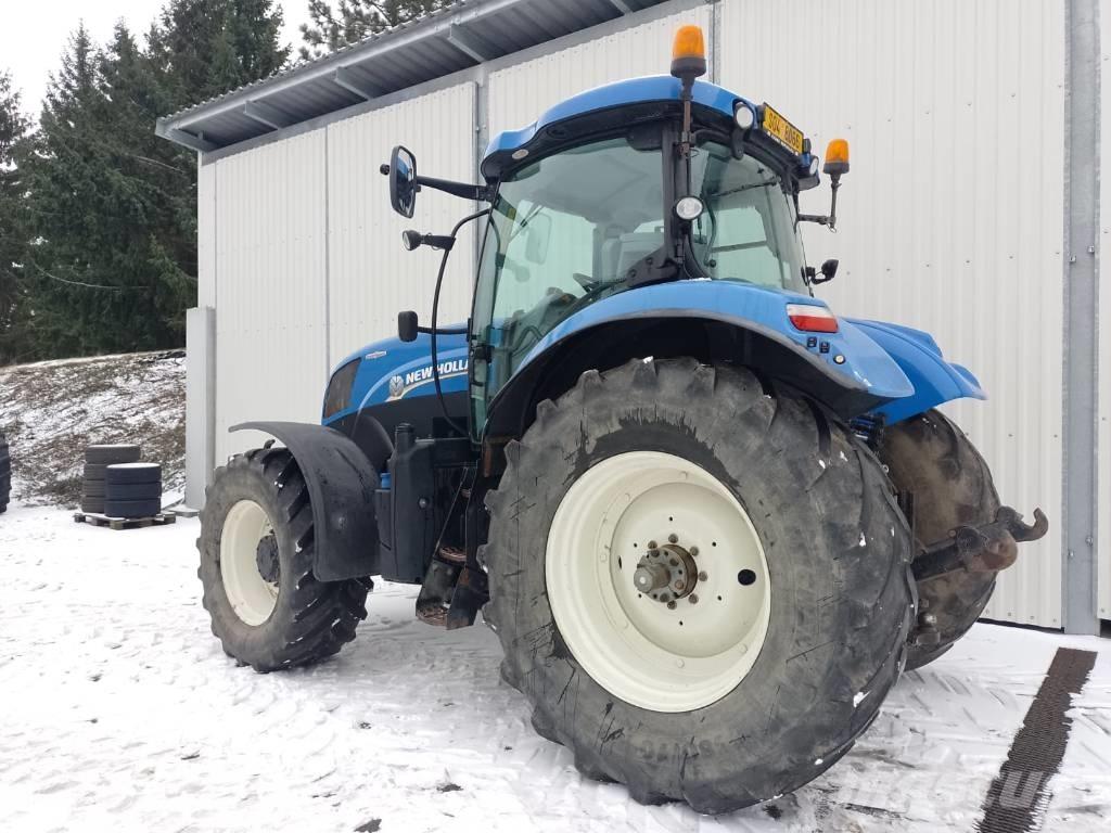New Holland T 7.175 Traktorji