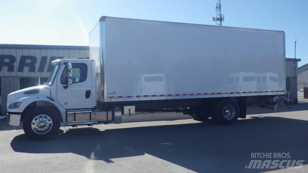 Freightliner M2 106 Tovornjaki zabojniki