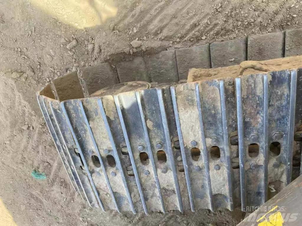 Volvo EC80D Bagri goseničarji